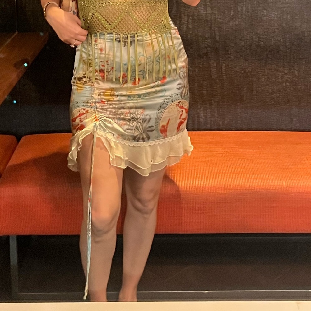 ⚡️FLASH SALE⚡️Y2K RARE Silk Floral Cami and Lacy Skirt Silk Set - Picture 6 of 6